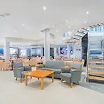 Ξενοδοχείο με διαμερίσματα Flora Port de Pollenca