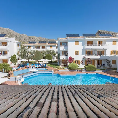 Apartmanhotel Flora 3*