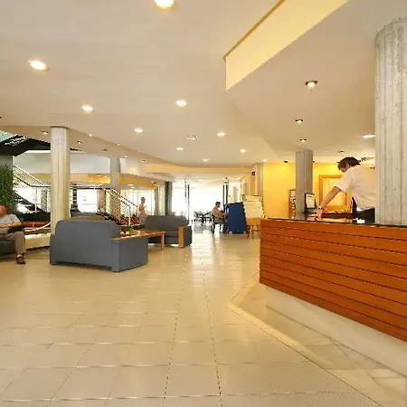 Apartahotel Flora