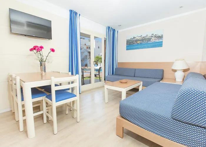 Flora Порт-де-Польєнса