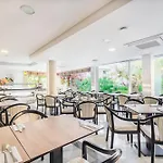 Flora Appart hôtel 3*