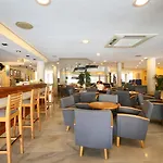 Flora Apart-hotel Port de Pollença