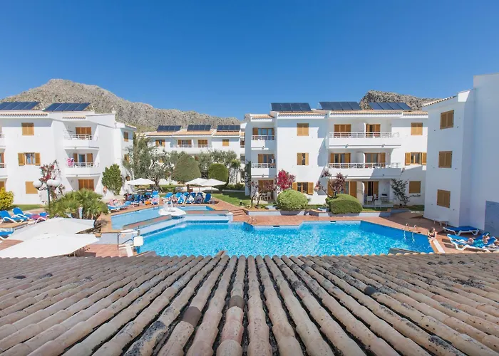 Apartmanhotel Flora 3*