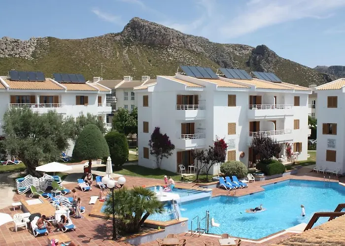 Flora Apartmanhotel 3*