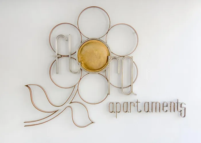 弗洛拉公寓酒店